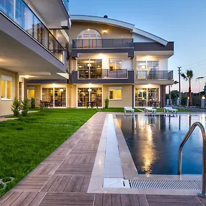 Aparthotel Lara Homes